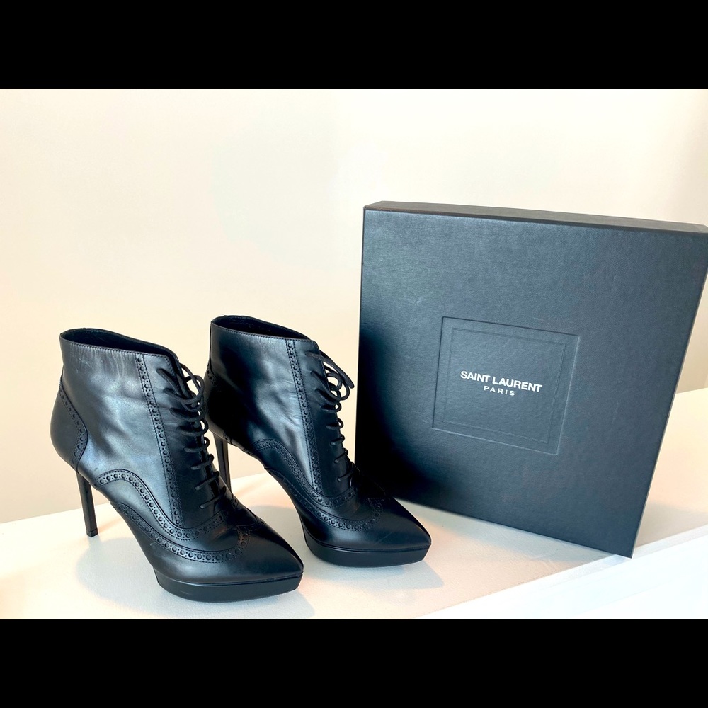 YSL Yves Saint Laurent JANIS Bootie